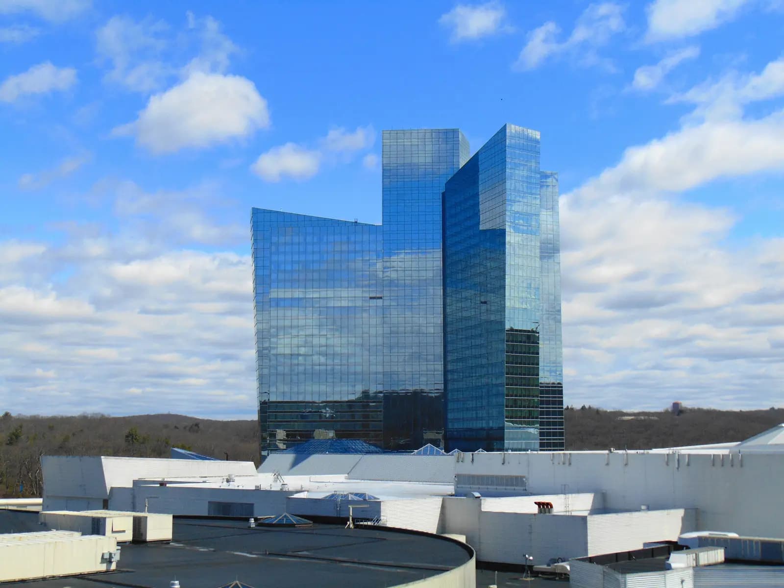 Mohegan Sun Sky Tower, Uncasville
